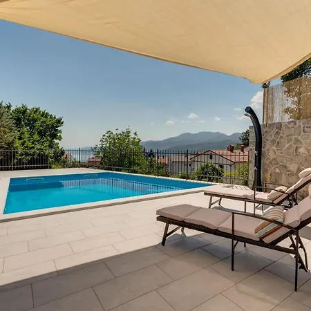 House Arifrago Villa *