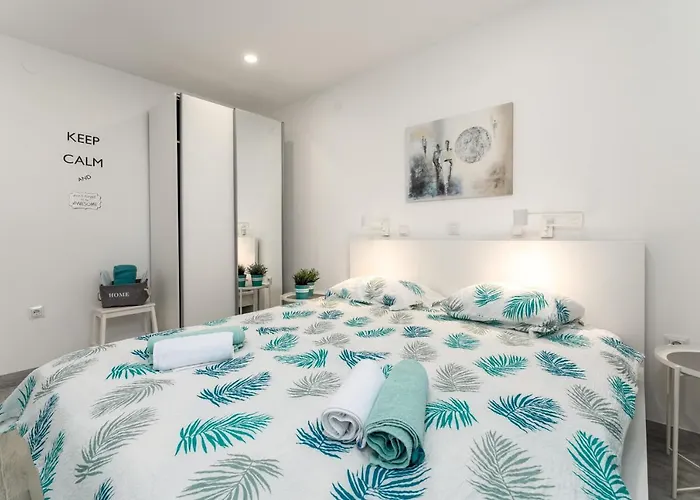 Villa House Arifrago *