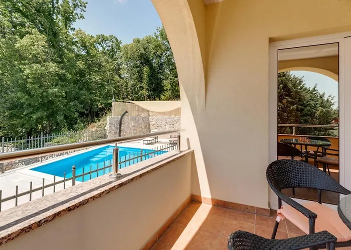 House Arifrago
