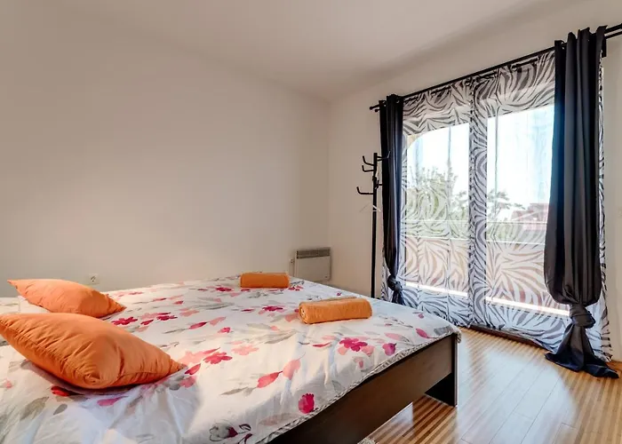Villa House Arifrago *