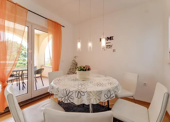 House Arifrago